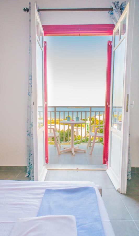 Ostria Hotel & Apartments Gavrio Extérieur photo