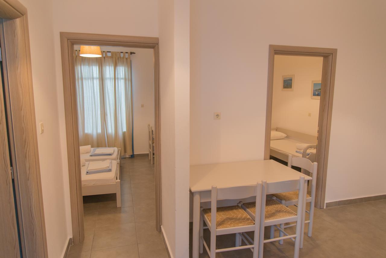 Ostria Hotel & Apartments Gavrio Extérieur photo