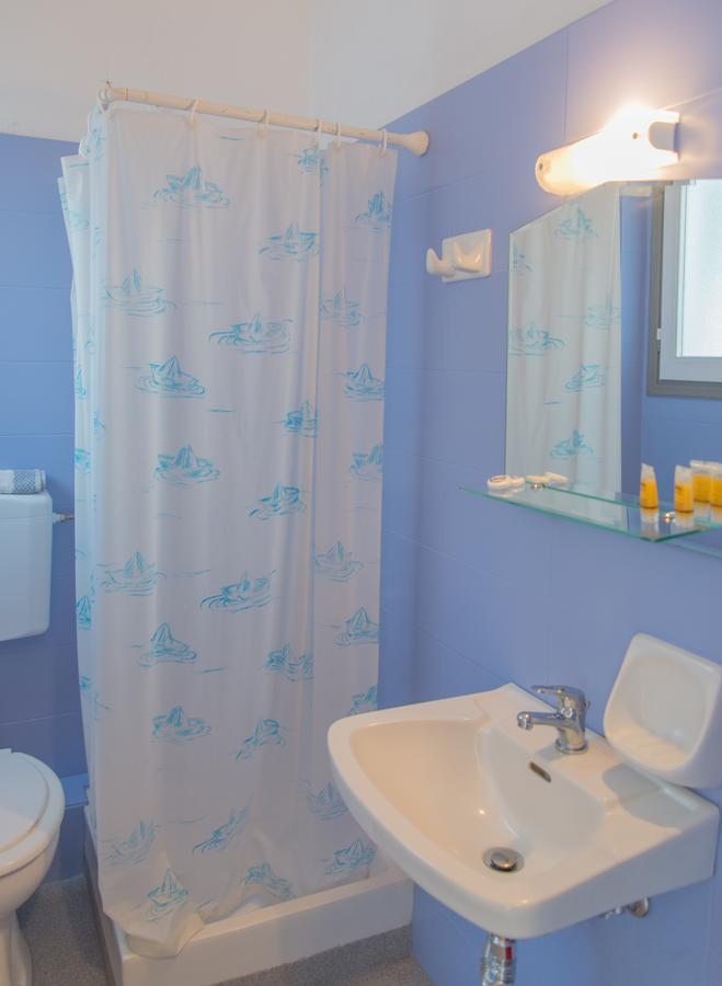 Ostria Hotel & Apartments Gavrio Extérieur photo