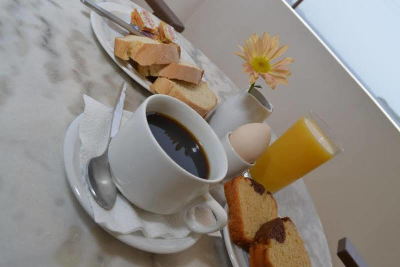Ostria Hotel & Apartments Gavrio Extérieur photo